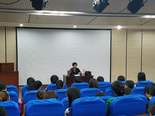 国家级普通话水平测试员王丹莉到郑州工商学院